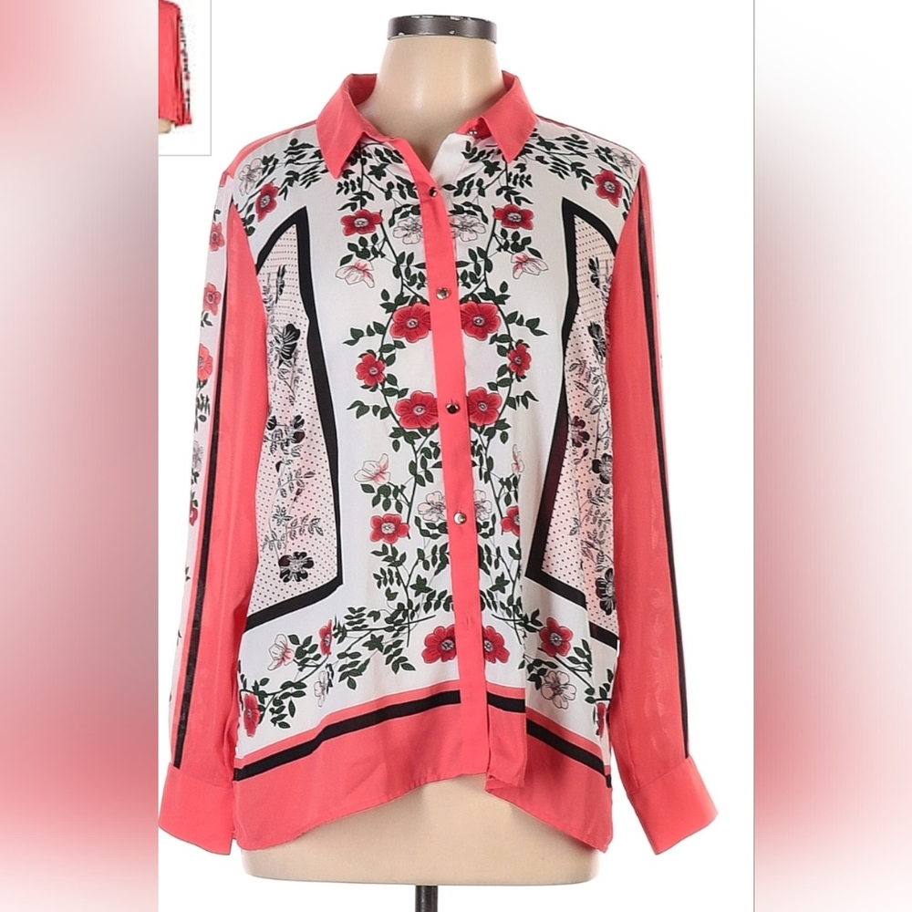 Liz Claiborne long sleeve floral front blouse.